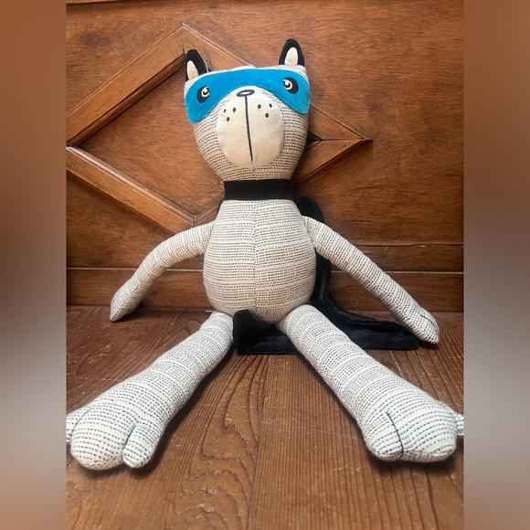 Pillowfort 24" Plush Superhero Cat in Cape Kids Room Decor Stuffed Animal - Picture 1 of 3